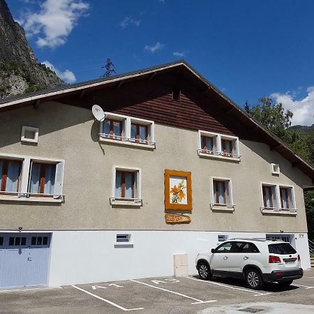 Ferienwohnung Les Lys Oranges Le Bourg-dʼOisans Exterior foto