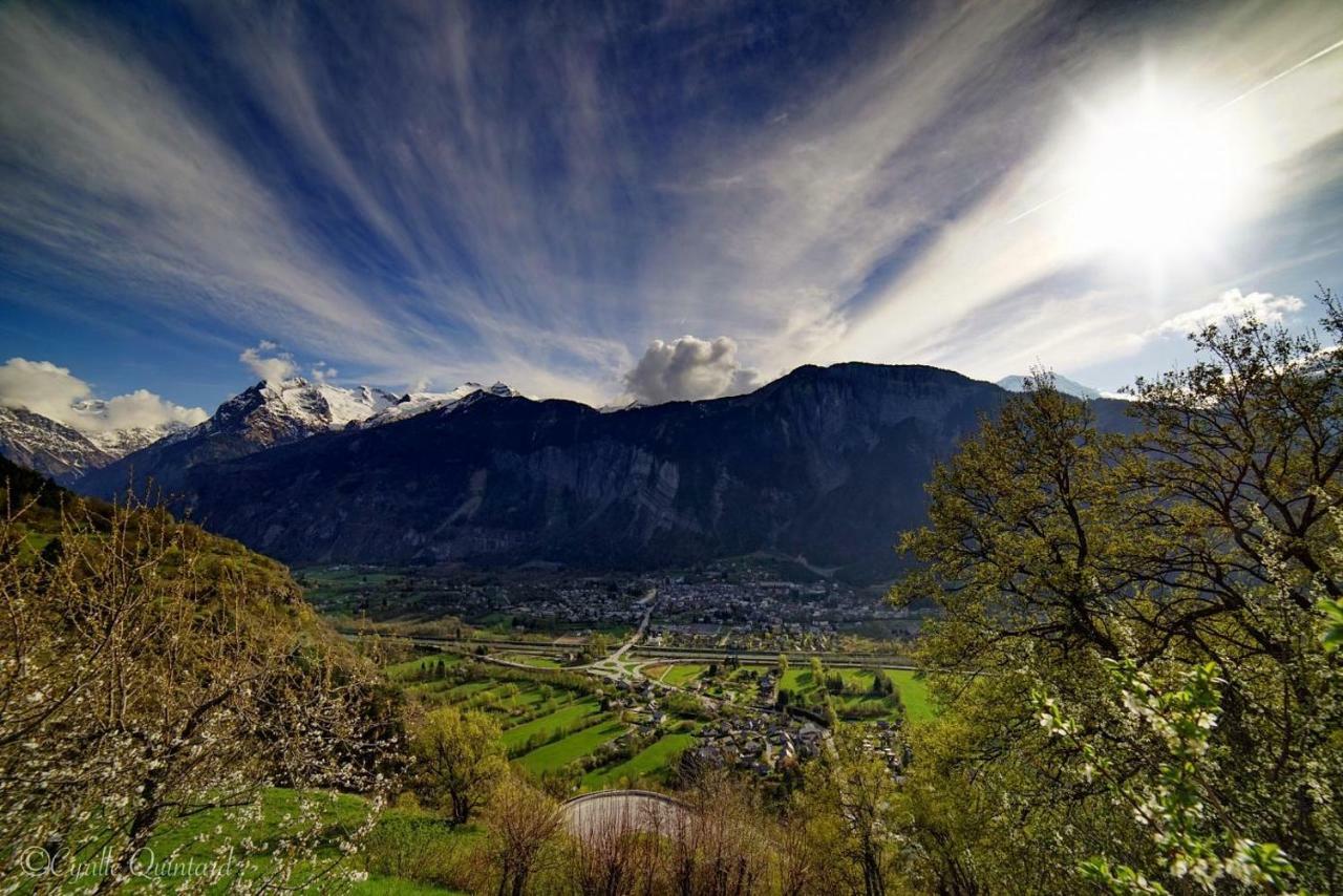 Ferienwohnung Les Lys Oranges Le Bourg-dʼOisans Exterior foto