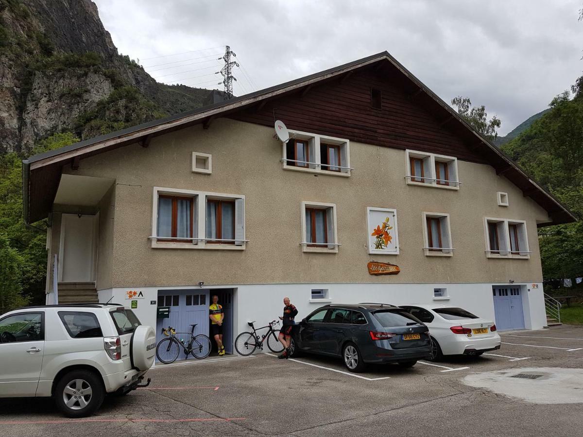 Ferienwohnung Les Lys Oranges Le Bourg-dʼOisans Exterior foto